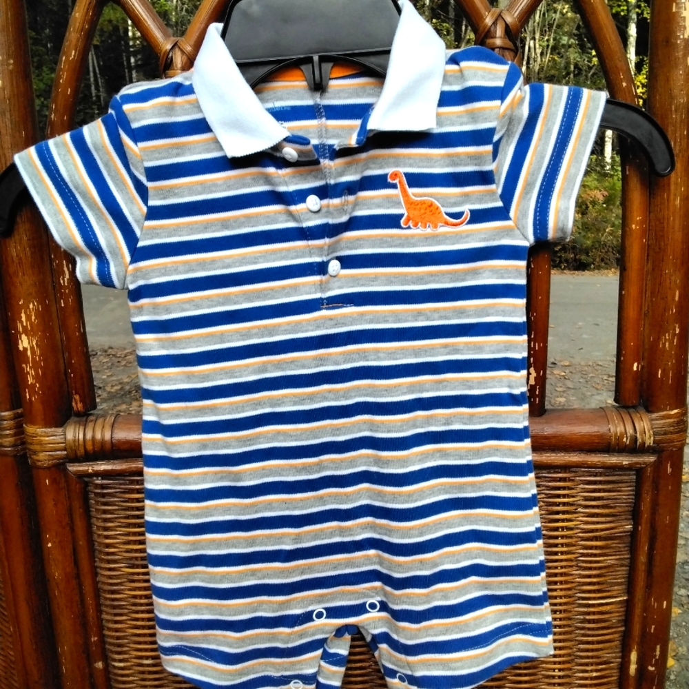 🙂 3/15 Little Wonder striped cute outfit 3 to 6 months